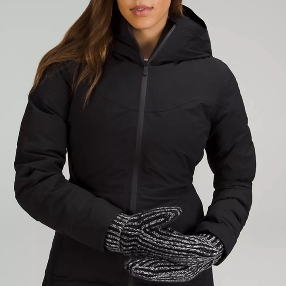 lululemon athletica Accessories - Lululemon Textured Fleece-Lined Knit Mittens